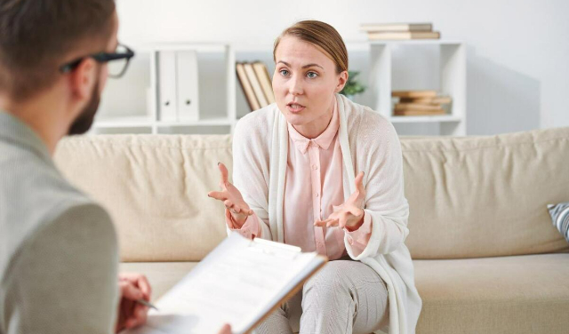 چرا باید به روانشناس مراجعه کنیم؟