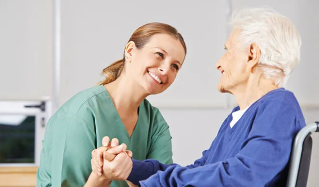 تأثیر کار درمانی در منزل بر افزایش اعتماد به نفس و استقلال بیماران