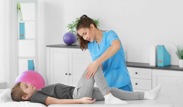 مراحل دریافت خدمات کار درمانی در منزل