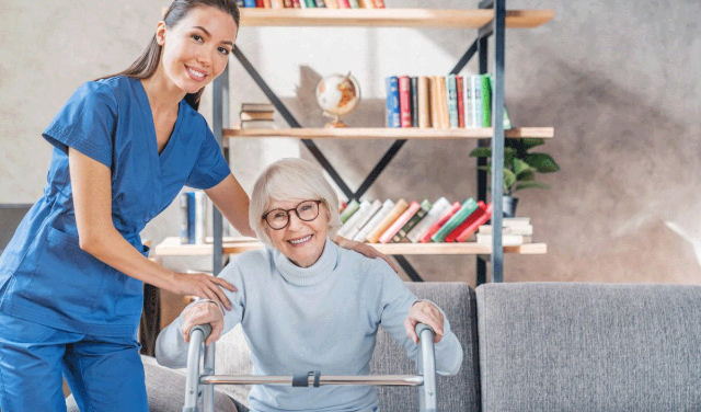 استانداردهای لازم برای ارائه خدمات مراقبت در منزل